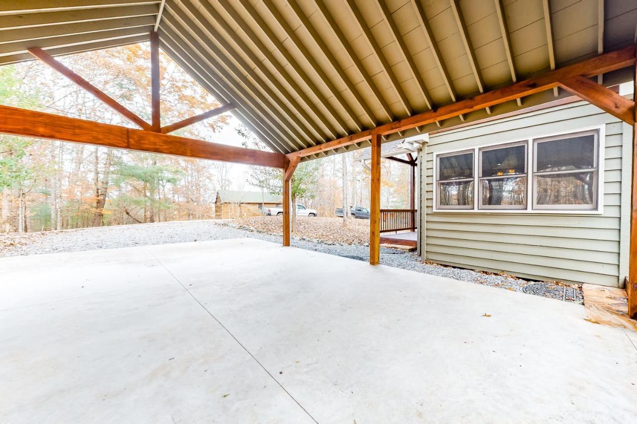 Bearfoot Lodge Ellijay Exteriör bild