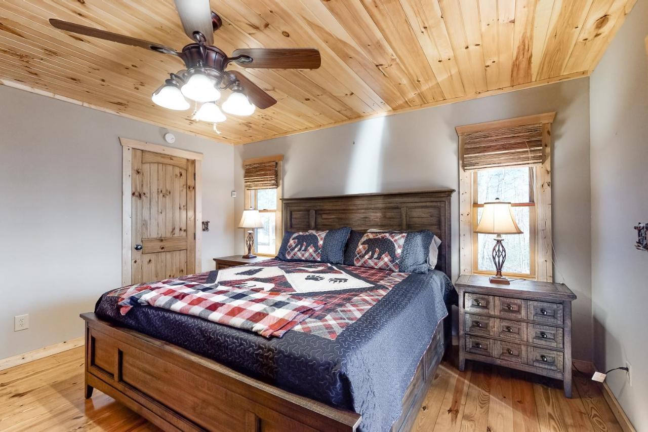 Bearfoot Lodge Ellijay Exteriör bild