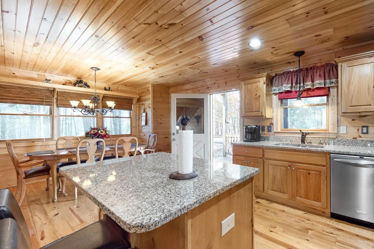 Bearfoot Lodge Ellijay Exteriör bild