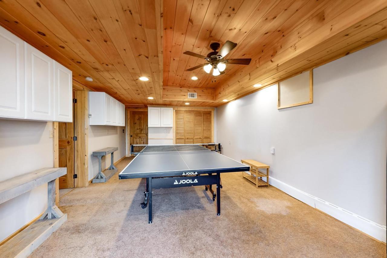 Bearfoot Lodge Ellijay Exteriör bild