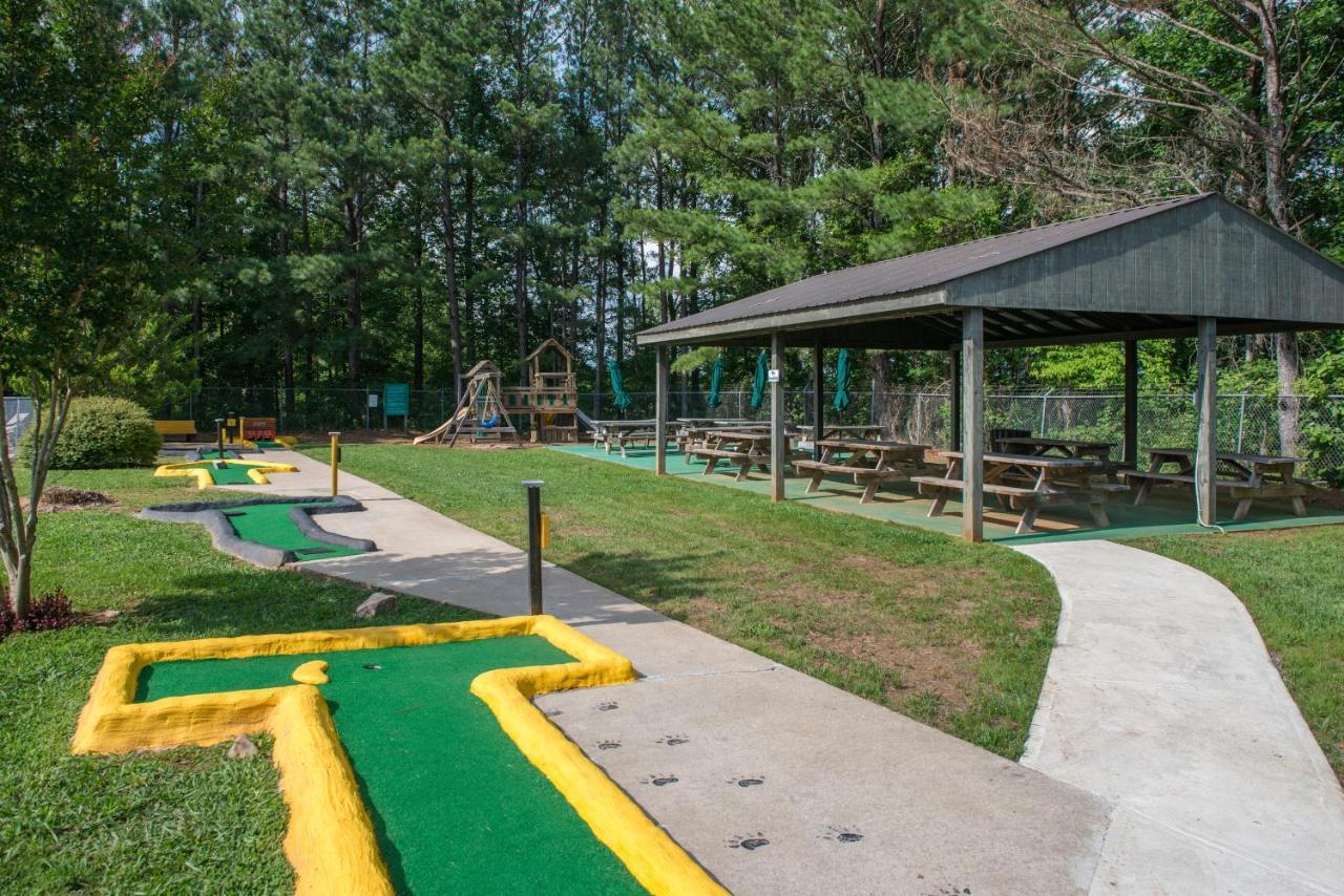 Bearfoot Lodge Ellijay Exteriör bild